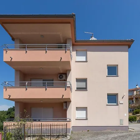 Beautiful In With Wifi Appartement