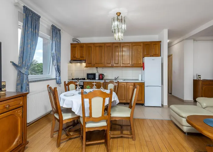 Pet Friendly In With Wifi Apartament *