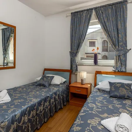 Apartament Beautiful In With Wifi Rijeka